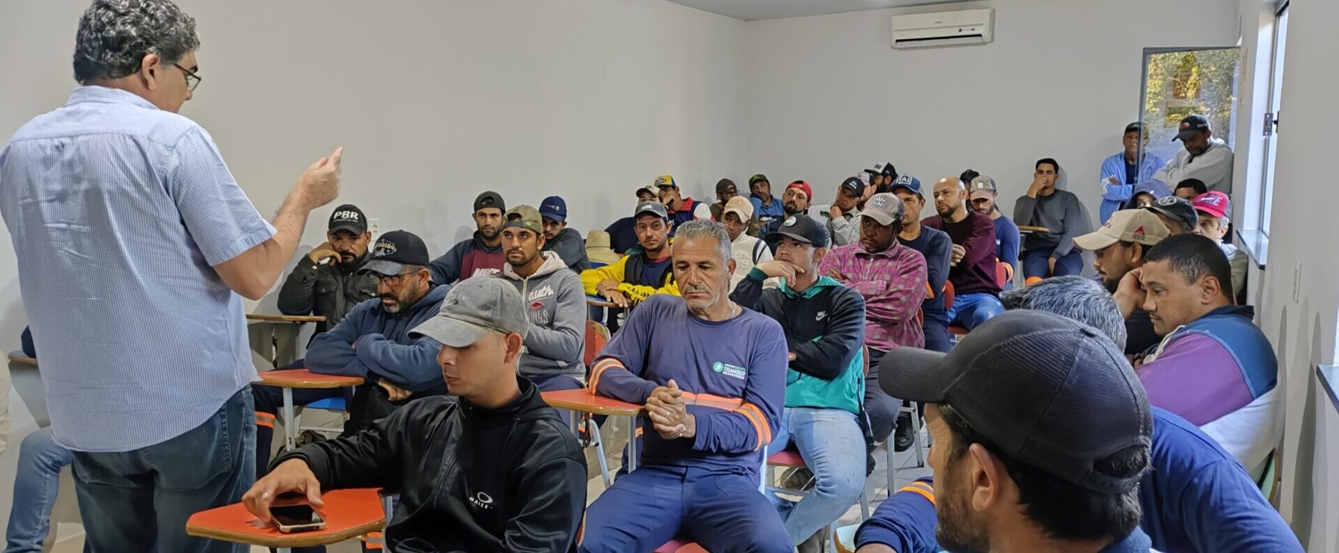 Read more about the article Treinamento de Saúde e Segurança no Trabalho reforça boas práticas aos colaboradores