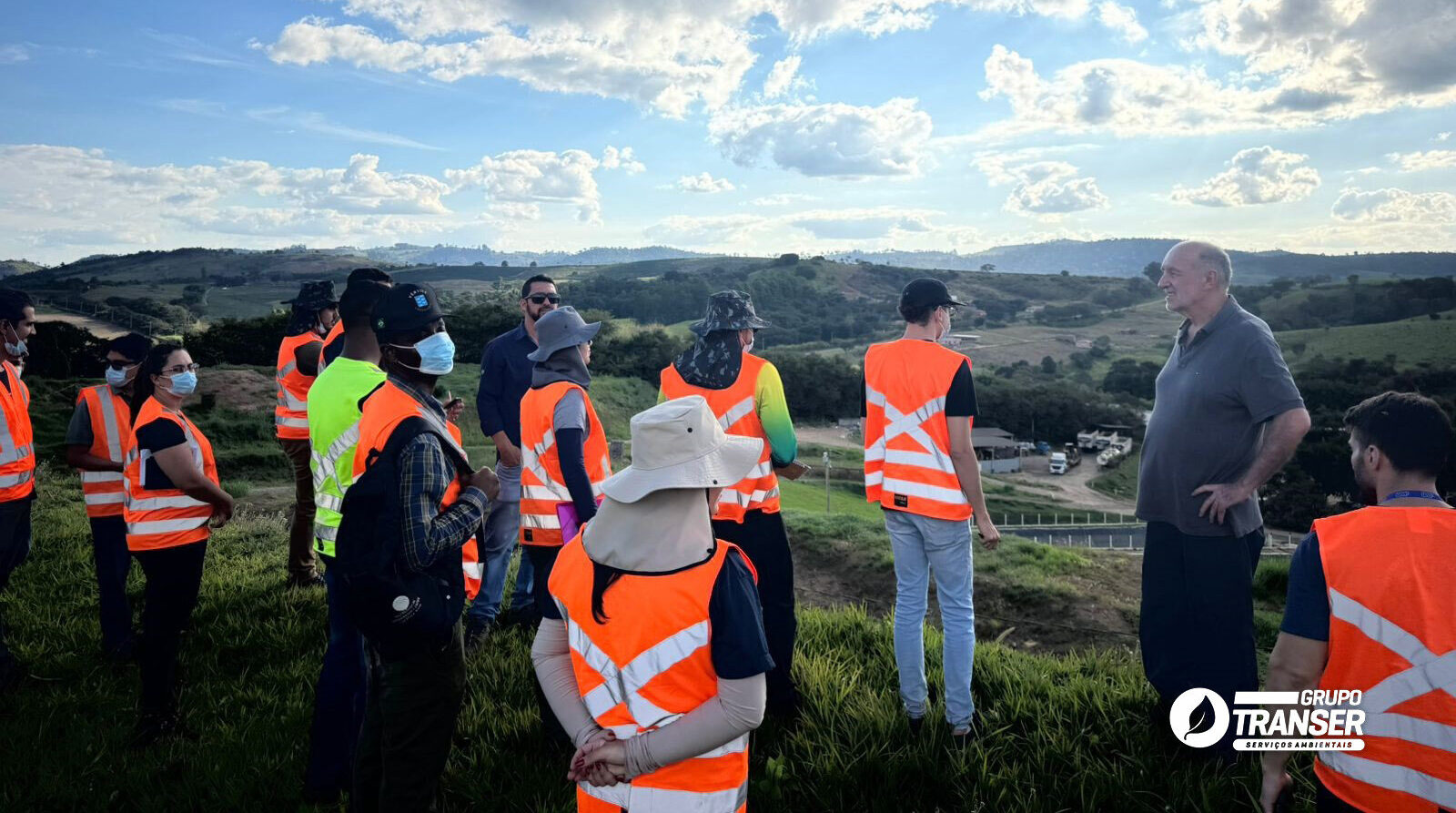 Read more about the article Visita Técnica: Pós-Graduação em Geotecnia da USP São Carlos Conhece Operações da Transer